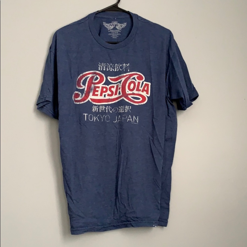 Graphic tee